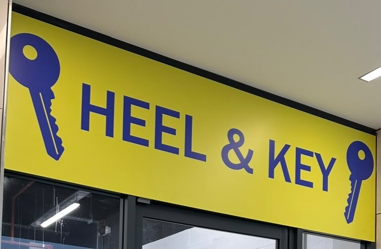 Heel & Key Bar